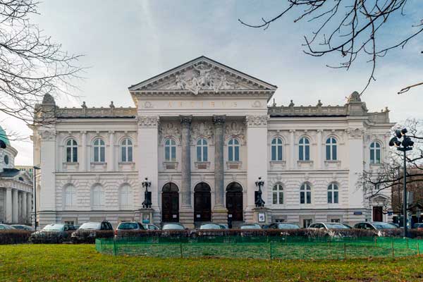 Бесплатная Варшава туристическая. Что посетить?